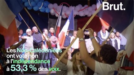 VIDEO. En Nouvelle-Calédonie, les loyalistes et les indépendantistes s'opposent sur l'indépendance (BRUT)