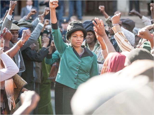 Naomie Harris est Winnie Mandela dans "Mandela : un long chemin vers la liberté" de Justin Chadwick
 (Pathé Distribution)