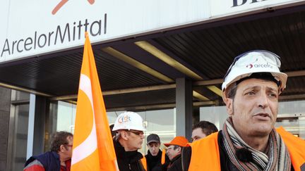 Edouard Martin,&nbsp;responsable CFDT, sur le site de Florange (Moselle) le 20 f&eacute;vrier 2012. (JEAN-CHRISTOPHE VERHAEGEN / AFP)