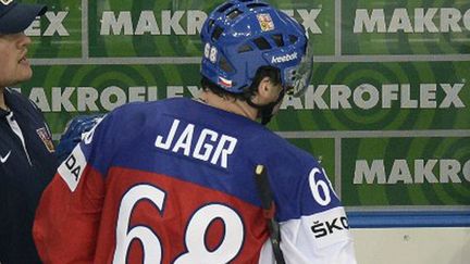 Le hockeyeur tchèque Jaromir Jagr raccroche les patins