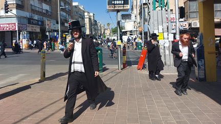 The ultra-Orthodox neighborhood of Bnei Brak, in Tel Aviv, October 29, 2023. (AGATHE MAHUET / RADIOFRANCE)