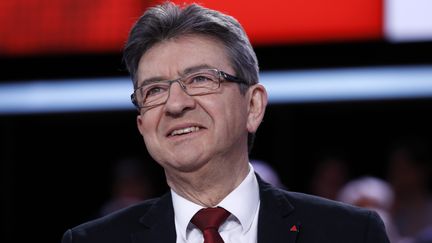 Jean-Luc Mélenchon, candidat de La France insoumise à la présidentielle, sur le plateau de "L'Emission politique", sur France 2, jeudi 23 février 2017.&nbsp; (PATRICK KOVARIK / AFP)