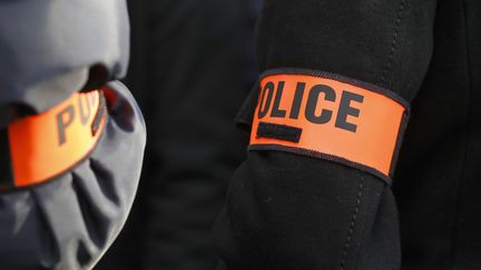 Emmanuel Macron reçoit&nbsp;mercredi 18 octobre les cadres et représentants de la police et de la gendarmerie.&nbsp; (PATRICK KOVARIK / AFP)