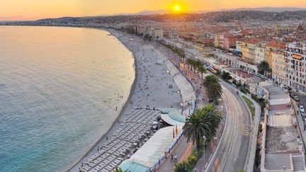 La jeune Julia avait &eacute;t&eacute; retrouv&eacute;e le 12 ao&ucirc;t pr&egrave;s de la promenade des Anglais, &agrave; Nice (Alpes-Maritimes). (VINCENT MARION / BIOSPHOTO / AFP)