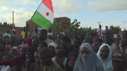 Niger : la tension monte toujours entre Paris et les putschistes (franceinfo)