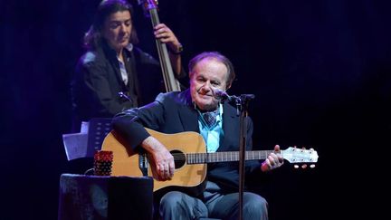 &nbsp; (Guy Béart, lors de ses adieux à l'Olympia en janvier 2015 © RF | Edmond Sadaka)