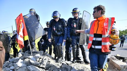 Pénurie de carburants : les stations-service retrouvent peu à peu le calme