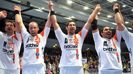 Nikola Karabatic au milieu de ses coéquipiers de Montpellier