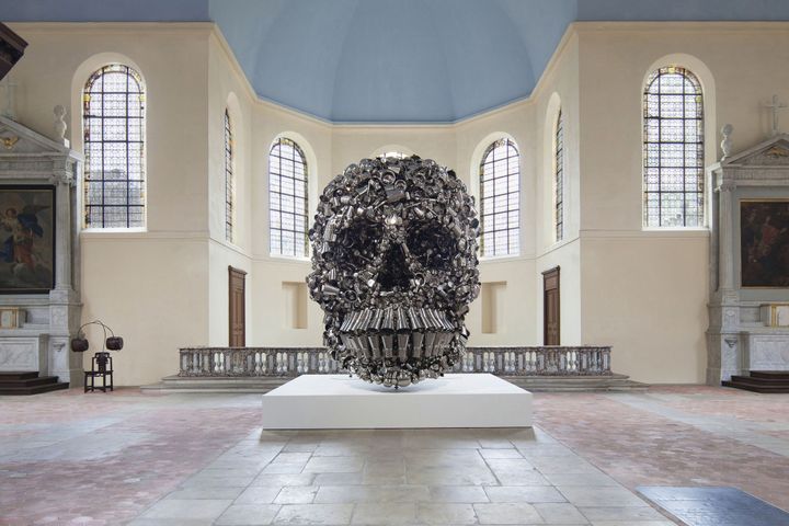 Exposition "Faire Avec" : oeuvre de Subodh Gupta, Very Hungry God, collection Pinault dans le cadre des Journées Européennes du Patrimoine, septembre 2017
 (Diane Arques)