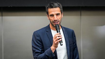 Tony Estanguet lors de la cérémonie de présentation des mascottes des Jeux olympiques de Paris 2024, le 14 novembre 2022. (MATTHIEU MIRVILLE / MATTHIEU MIRVILLE)