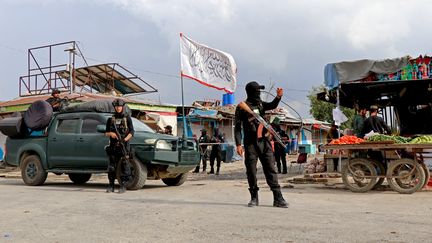 Des membres des forces de sécurité talibanes à Khost (Afghanistan), le 14 août 2023. (AFP)