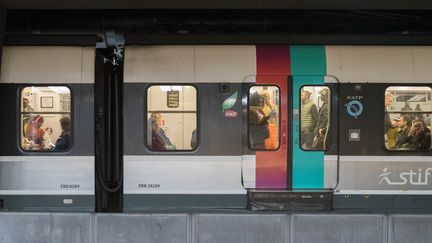 Le RER B à&nbsp;la station Châtelet - Les Halles à Paris, le 22 octobre 2018.&nbsp; (ESTELLE RUIZ / NURPHOTO)