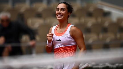 L'Italienne Martina Trevisan après sa victoire contre Leylah Fernandez en quart de finale de Roland-Garros 2022, le 31 mai 2022 à Paris.&nbsp; (ANNE-CHRISTINE POUJOULAT / AFP)