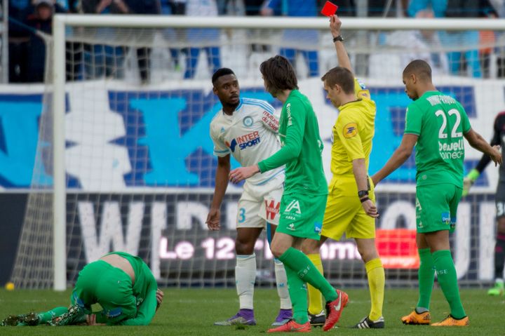 Nicolas Nkoulou a été expulsé à l'heure de jeu