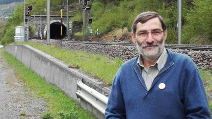 Daniel Ibanez, opposant au projet de ligne ferroviaire Lyon-Turin, cofondateur des Rencontres annuelles des lanceurs d'alerte. (PHILIPPE RELTIEN / RADIO FRANCE)