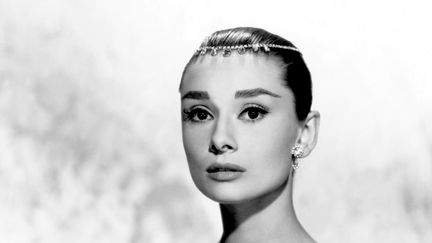 Audrey Hepburn dans "Funny face" ("Drôle de frimousse") de 1957 et son célèbre maquillage "oeil de biche". (PARAMOUNT PICTURES)