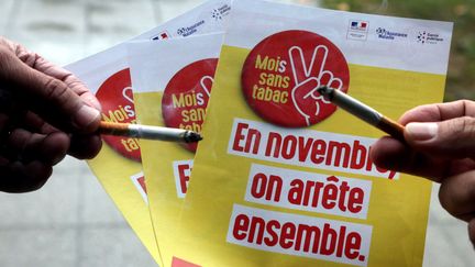 L'affiche de l'opération "Mois sans tabac" pour l'édition de 2017. (JULIO PELAEZ / MAXPPP)