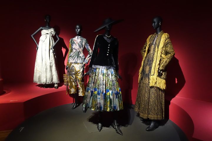 Exposition&nbsp;Luxes&nbsp;au Mad&nbsp;: modèles Christian Dior, 1947 (CORINNE JEAMMET)