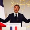 Le président de la République, Emmanuel Macron, lors d'un discours devant la presse internationale avant l'ouverture des Jeux de Paris 2024, à l'Elysée, le 22 juillet 2024. (LUDOVIC MARIN / AFP)