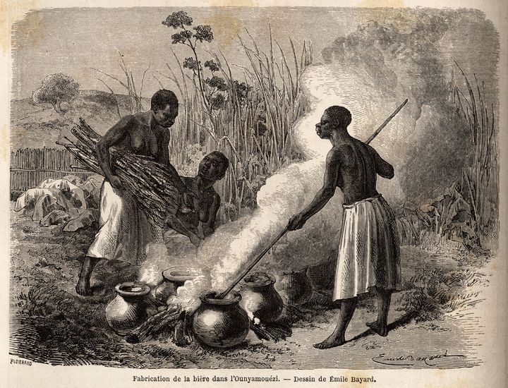 La fabrication de la bière dans&nbsp;la région des Grands Lacs. Dessin dEmile Bayard (1837-1891), illustrant le voyage de découvertes en Afrique (1860-1863) du capitaine Speke. Gravure in "Le tour du monde", sous la direction d'Edouard Charton, 1864.&nbsp; (AFP - Selva/Leemage.)