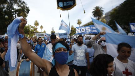 Manifestation des opposants à la légalisation de l'avortement, le 28 décembre 2020 à Buenos Aires (Argentine) (EMILIANO LASALVIA / AFP)