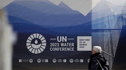 La première conférence de l'ONU sur l'eau depuis près d'un demi-siècle s'est ouverte mercredi 22 mars 2023 à New York. (LEONARDO MUNOZ / AFP)