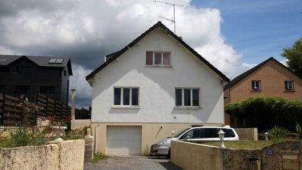 La maison de Ville-sur-Lumes où la police a mené ses fouilles, le 19 juin 2020. (FRANCOIS NASCIMBENI / AFP)