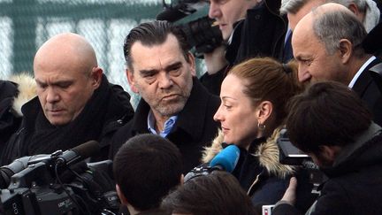 Florence Cassez, lors de son arriv&eacute;e &agrave; l'a&eacute;roport de Roissy, jeudi 24 janvier.&nbsp; (MARTIN BUREAU / AFP)