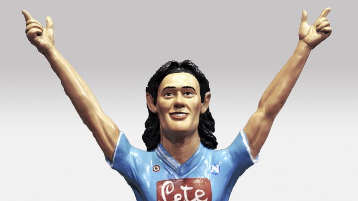 L'attaquant uruguayen Edinson Cavani sous forme de figurine au moment o&ugrave; il portait les couleurs de Naples, le 14 mars 2013. (LAURA LEZZA / GETTY IMAGES)