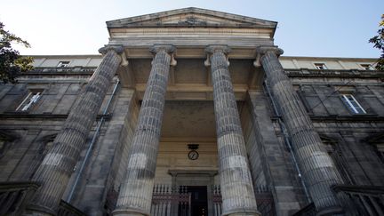 L'entrée du palais de justice de Limoges (Haute-Vienne), le 26 février. (PASCAL LACHENAUD / AFP)