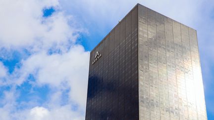 Le si&egrave;ge d'Areva, photographi&eacute; le 4 mars 2015 dans le quartier d'affaires de la D&eacute;fense (Hauts-de-Seine). (CITIZENSIDE / JALLAL SEDDIKI / AFP)