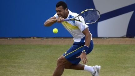 Jo-Wilfried Tsonga est tombé sur un os sur le gazon du Queen's. 