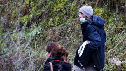 Cedric Jubillar lors d'une battue après la disparition de sa femme, Delphine Jubillar, le 23 décembre 2020 à Milhars (Tarn). (FRED SCHEIBER / AFP)