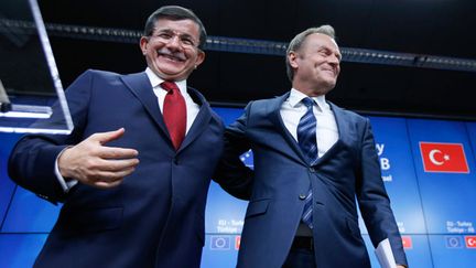 &nbsp; (Le Premier ministre turc Ahmet Davutoglu et le président européenn, le Polonais Donald Tusk. © Maxppp)