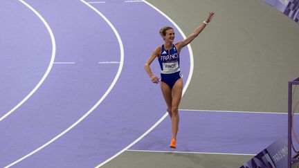 Alice Finot, après l'épreuve de 3 000 m steeple, lors des Jeux olympiques de Paris, le 6 août 2024. (STADION-ACTU / MAXPPP)