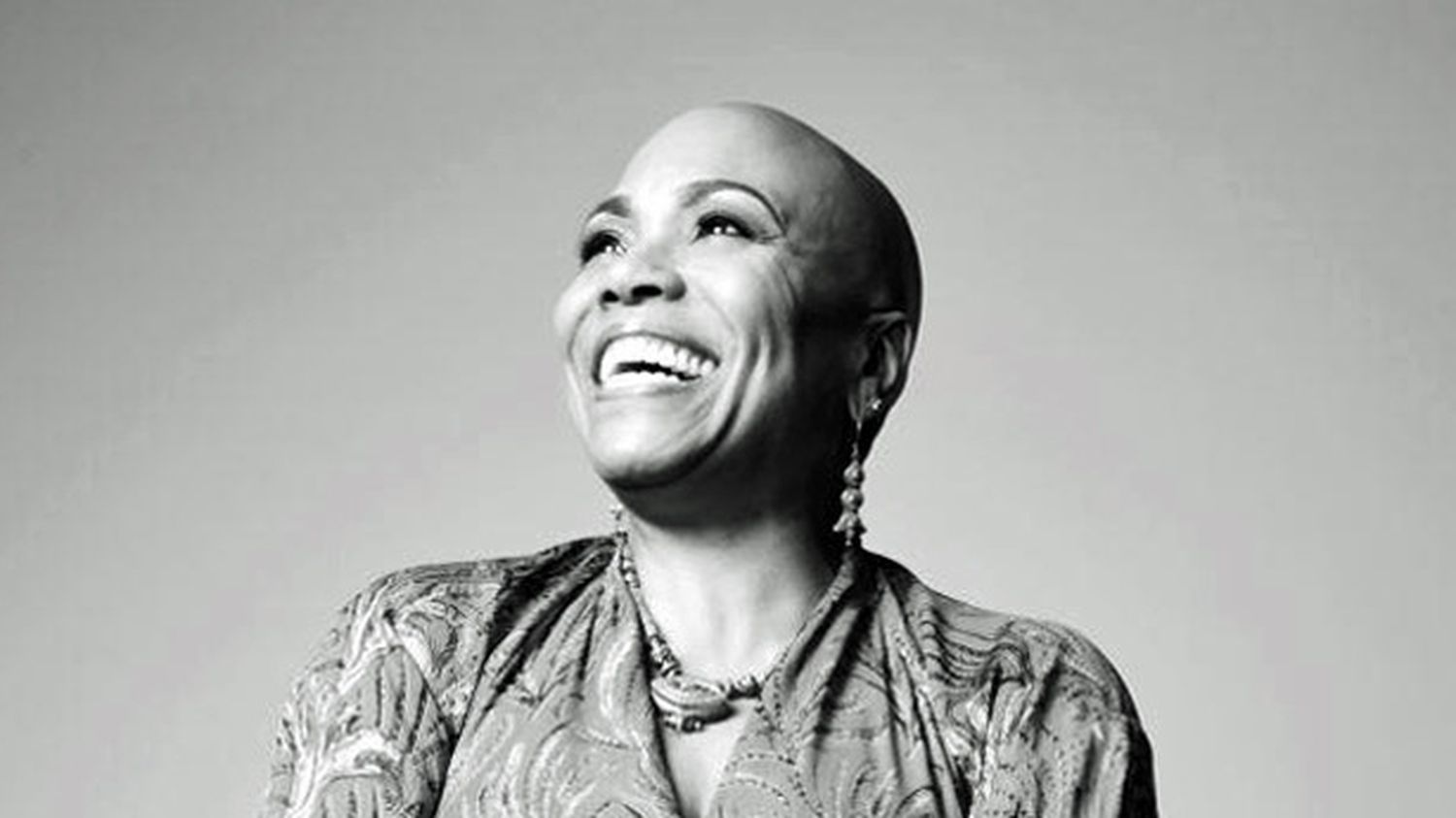 Ди ди бриджуотер. Dee Dee Bridgewater "ди ди Бриджуотер". Диди Бриджуотер джаз. Dee Dee ku продюсер.