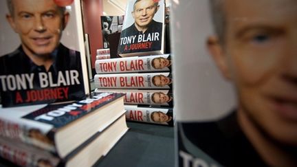 Tony Blair publie une autobiographie où il défend sa décision d'engager Londres dans la guerre en Irak. (AFP)