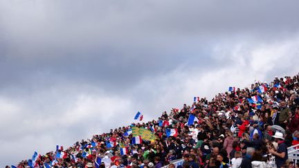 Le public du stade nautique de Vaires-sur-Marne lors du dernier jour des Jeux paralympiques, le 8 septembre 2024. (ADAM DAVY / MAXPPP)