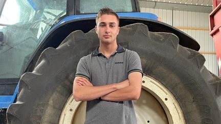 Anthony Marnef, 18 ans, apprenti agriculteur à Lanneux-Toulouse, dans l'Aisne. (MANON MELLA / FRANCEINFO)