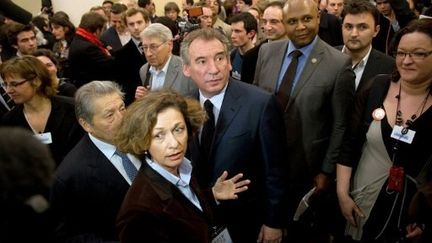 François Bayrou propose un référendum dès le 10 juin (BERTRAND LANGLOIS / AFP)