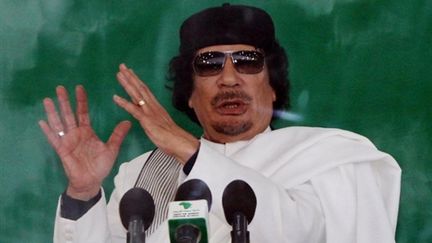 Mouammar Kadhafi "envisage sérieusement" de quitter la capitale libyenne pour une autre ville du pays (AFP - MAHMUD TURKIA)