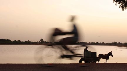 Affiche des Rencontres de Bamako : Charles Okereke,&nbsp;"Homeward", Mali, 2010. (CHARLES OKEREKE)