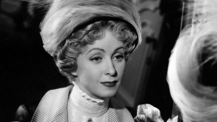 Danielle Darrieux dans "Occupe-toi d'Amélie", de Claude Autant Lara, 1949, l'un des premiers grands films avec la comédienne en tête d'affiche. 
 (Lux Compagnie Cinematographique / Collection ChristopheL / AFP)