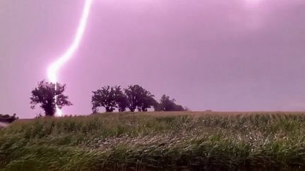 Auvergne-Rhône-Alpes : des catastrophes dues aux orages (France 2)