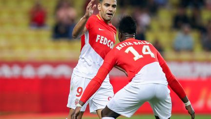 Falcao et Keita Baldé, buteurs lors de la victoire de Monaco face à Caen. (VALERY HACHE / AFP)