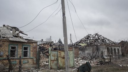 Des maisons détruites à Bakhmut, dans le Donbass en Ukraine, le 28 janvier 2023. (MAREK M. BEREZOWSKI / ANADOLU AGENCY)