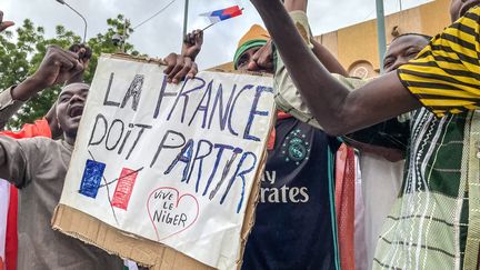 Des manifestants hostiles à la France, à Niamey, capitale du Niger, le 3 août 2023. (AFP)