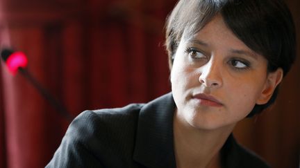 Najat Vallaud-Belkacem, porte-parole du gouvernement, &agrave; Paris, le 13 juillet 2012. (KENZO TRIBOUILLARD / AFP)