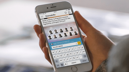 L'application Franceinfo sur iPhone et Android vous permet de vous inscrire pour recevoir les alertes résultats. (FRANCEINFO)