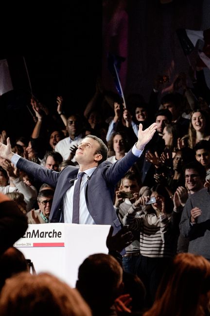 Emmanuel Macron en meeting à la porte de Versailles, le 10 décembre 2016 (HUGO AYMAR/HAYTHAM-REA / HAYTHAM PICTURES-REA)